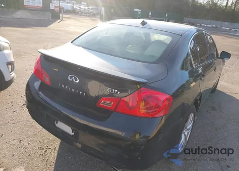 2013 Infiniti G37X z USA, uszkodzony, nr VIN JN1CV6AR6DM350572